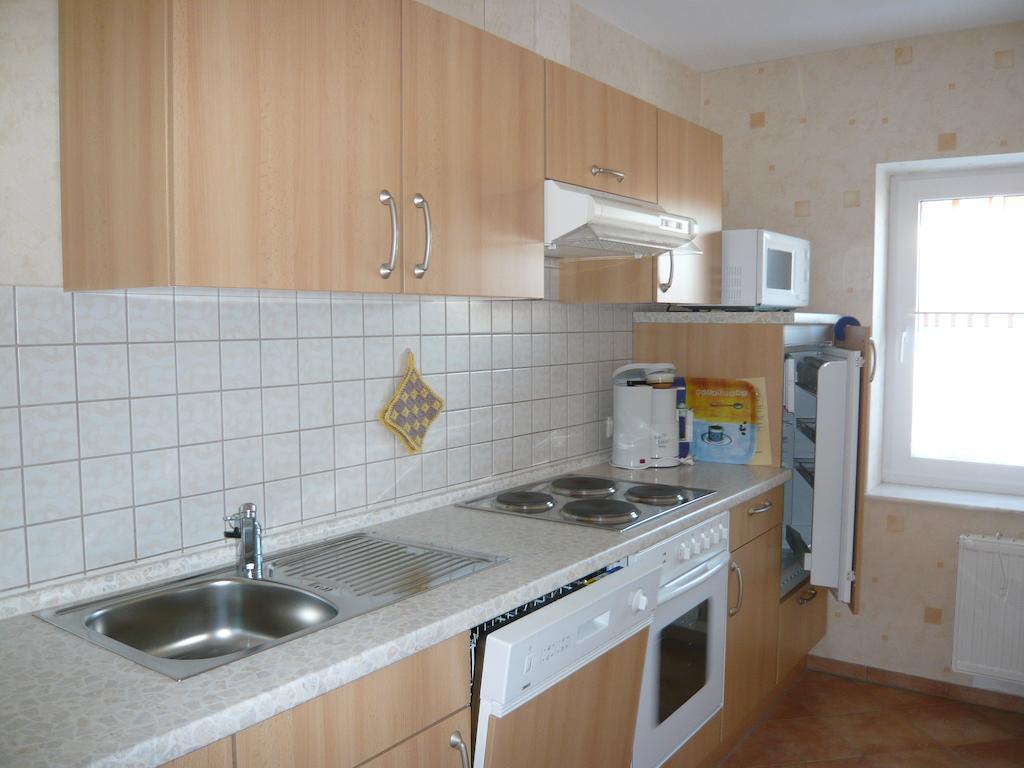Haus Talblick Villa Вилинген Стая снимка